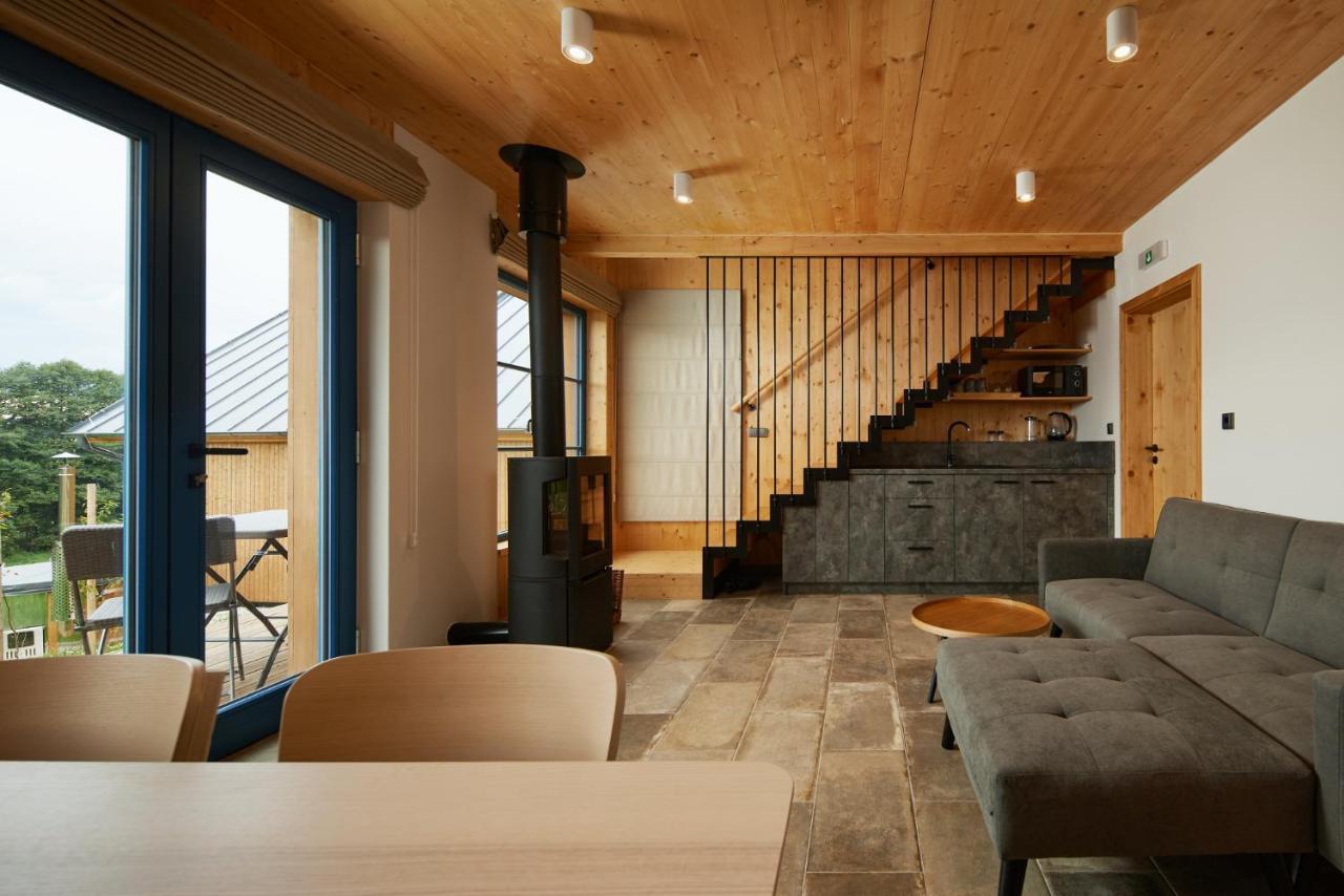 Lisensky Dvur 4* Sněžné